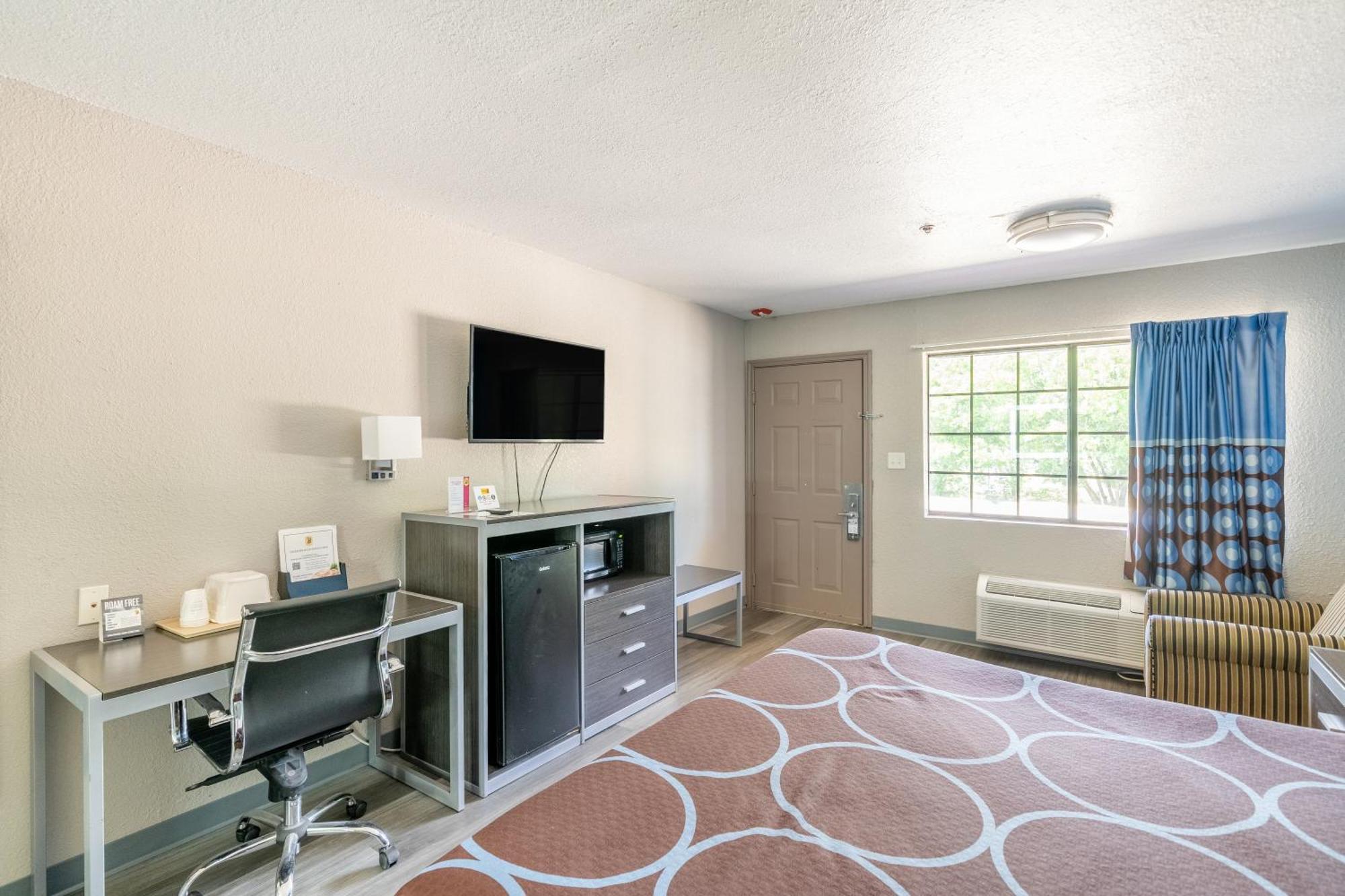 Super 8 By Wyndham San Antonio/riverwalk Area San Antonio